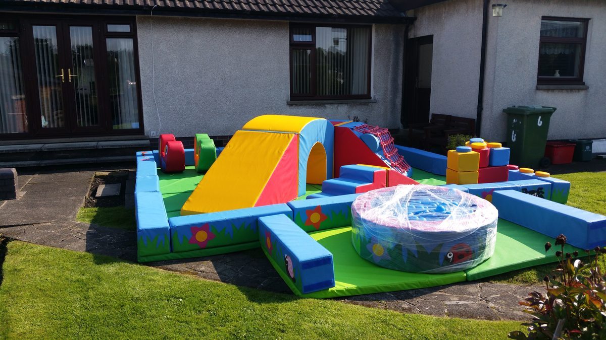 20160914 144233 — Bitz & Pieces mobile soft play